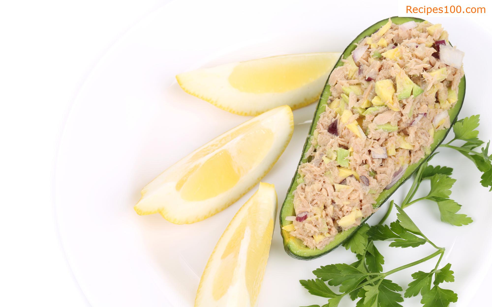 Avocado stuffed with tuna