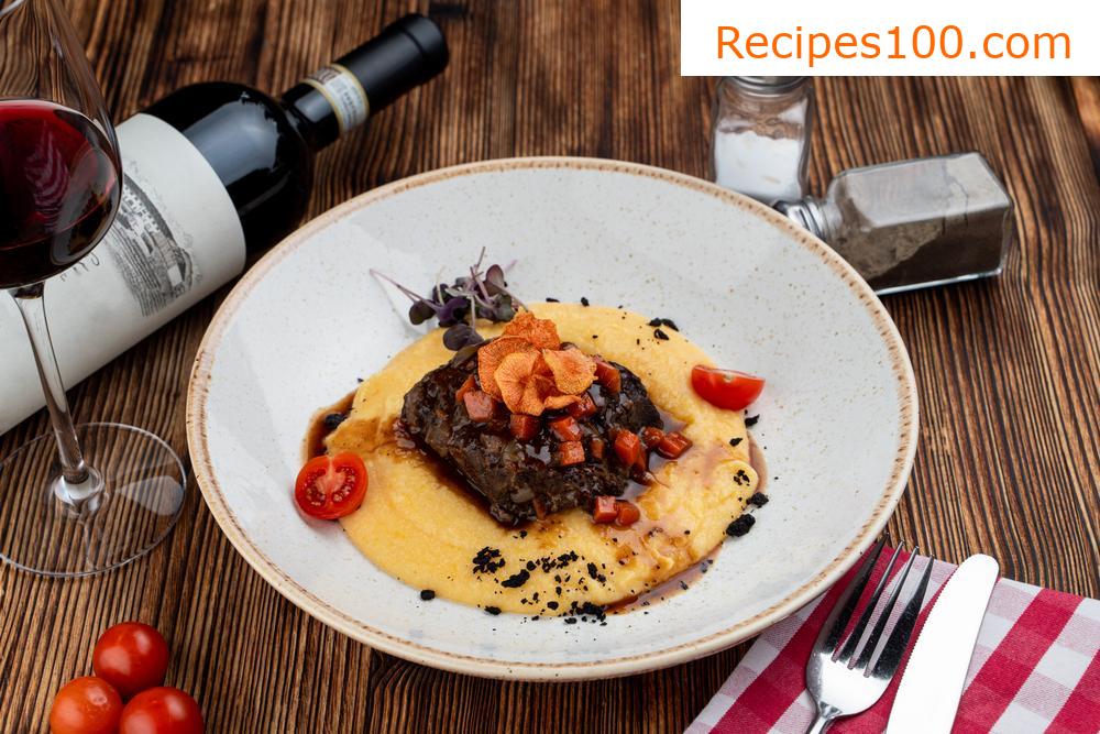 Beef cheeks in red wine with herbs