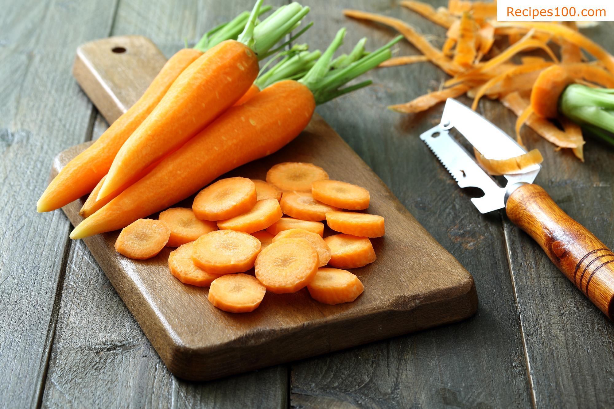 Beef cheeks with carrot sauce