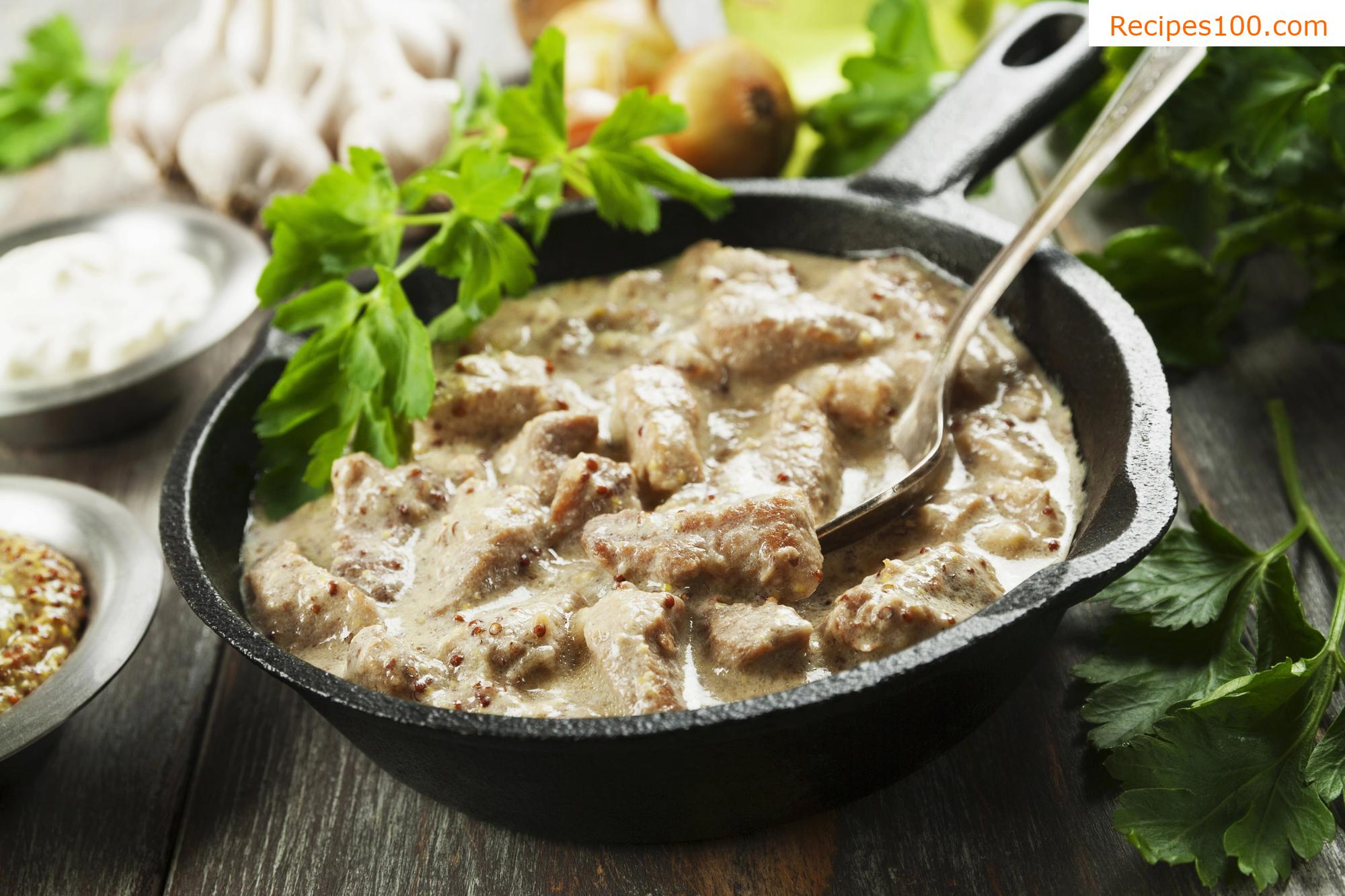 Beef liver in sour cream - marinated