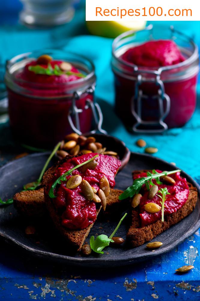 Beetroot spread with horseradish