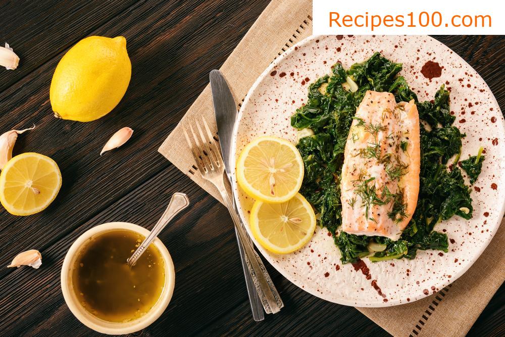 Chicken breasts with spinach and sun-dried tomatoes