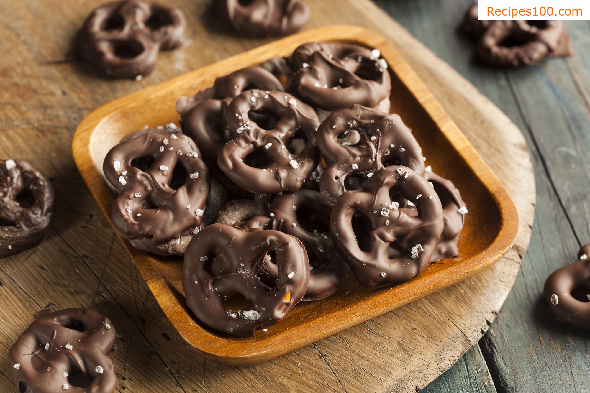 Chocolate pretzels