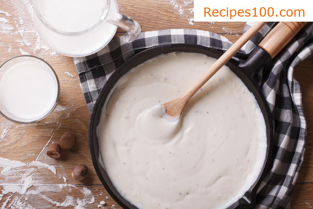 Classic béchamel sauce