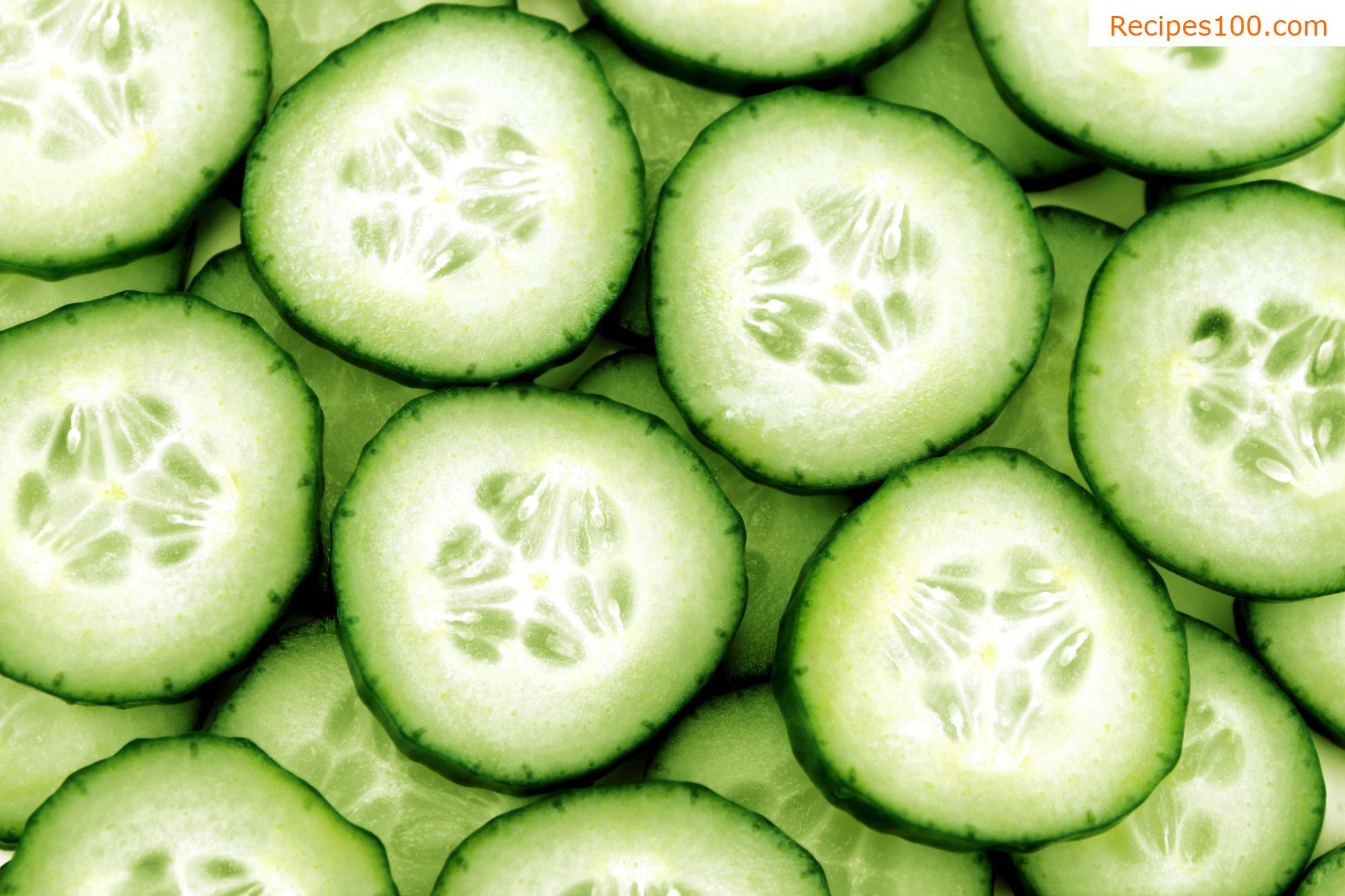 Delicious cucumber salad with lemon