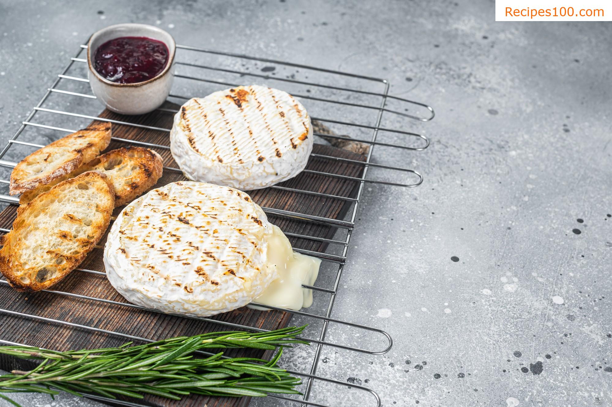 Grilled camembert