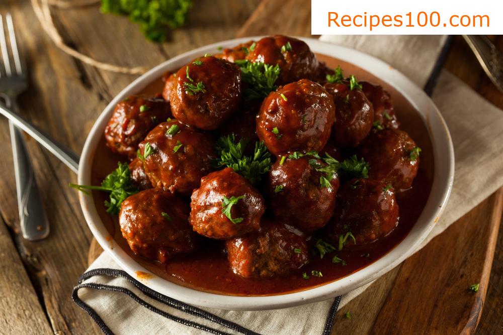 Meatballs with beans