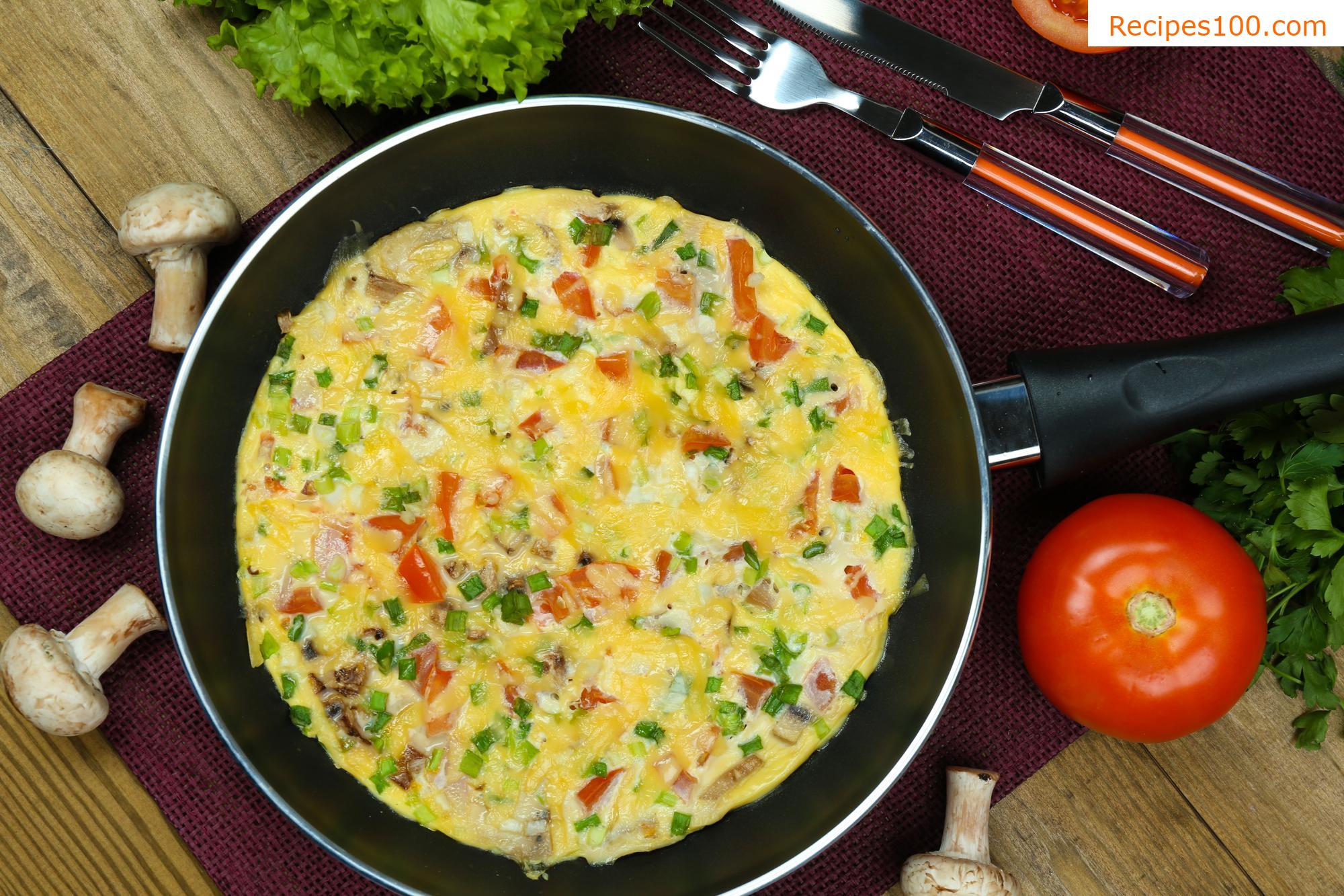 Omelet with tomato and avocado