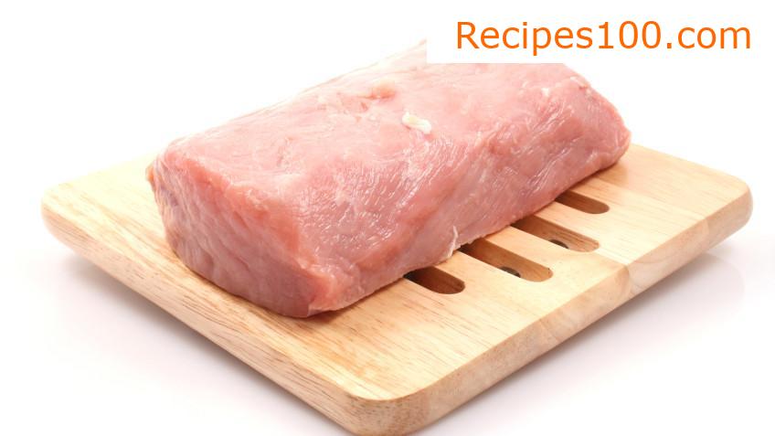 Pork medallions from the tenderloin with garlic