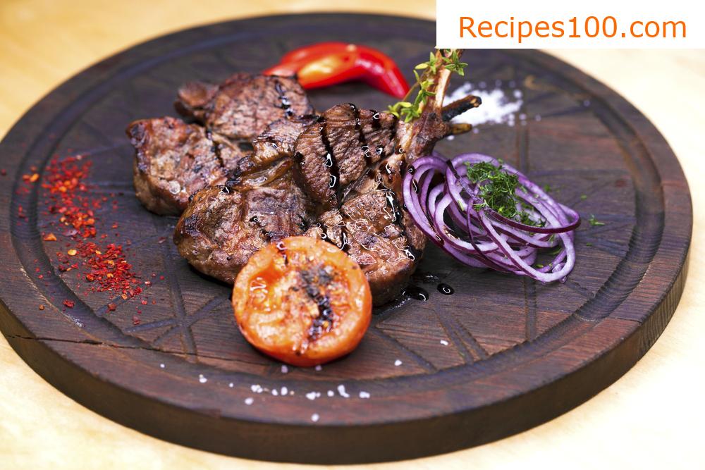 Pork slices baked with marinade