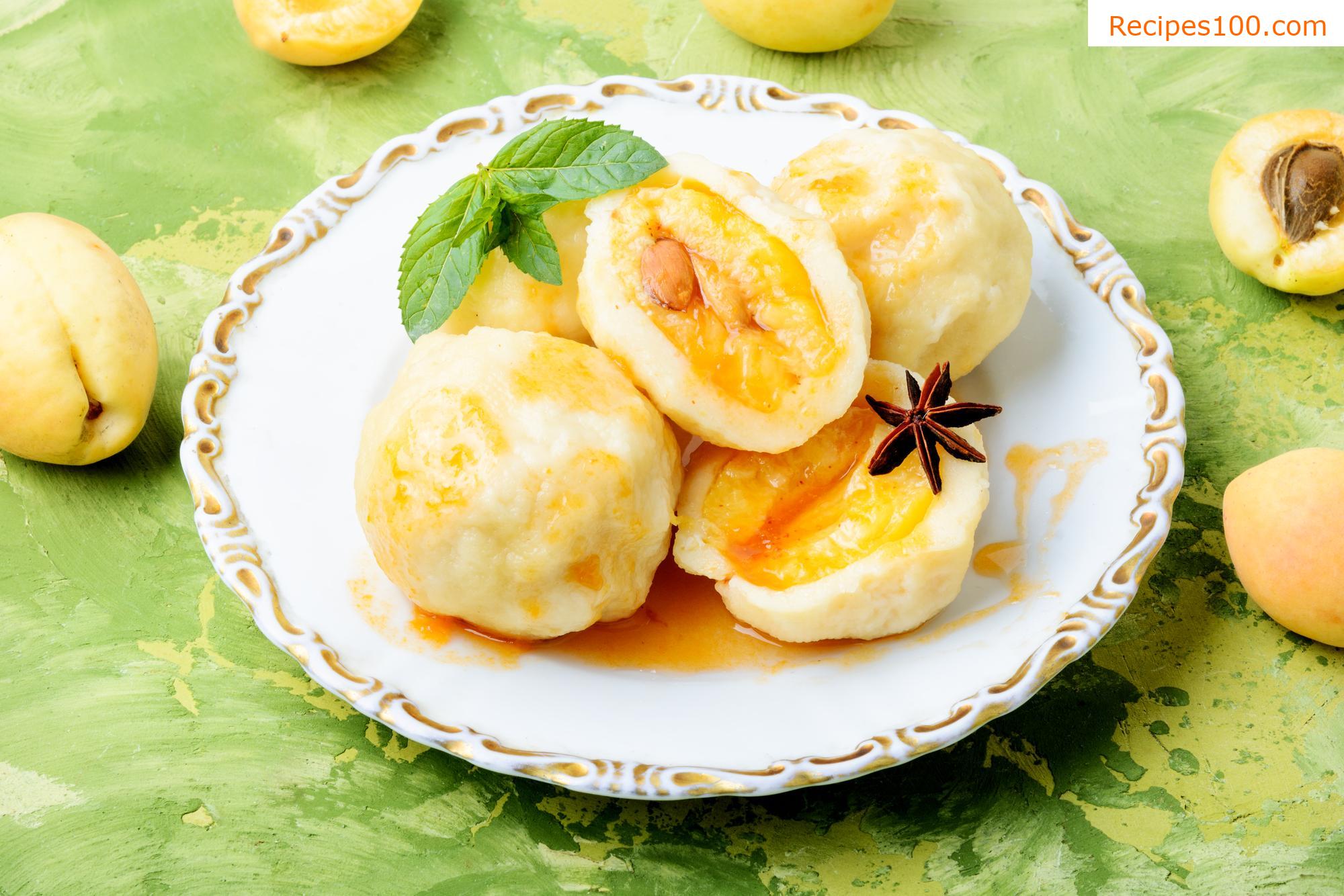 Quick apricot dumplings from cottage cheese dough