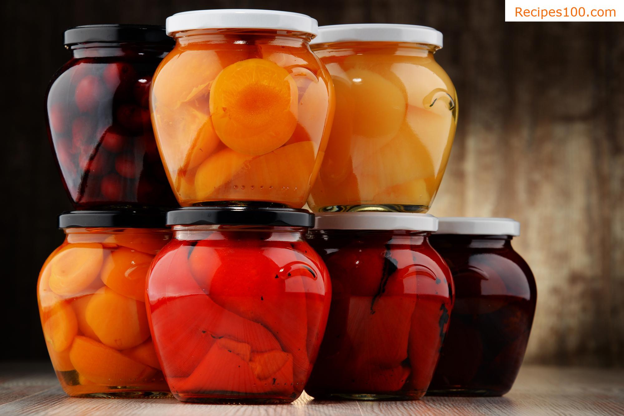 Quick apricot slices with chocolate