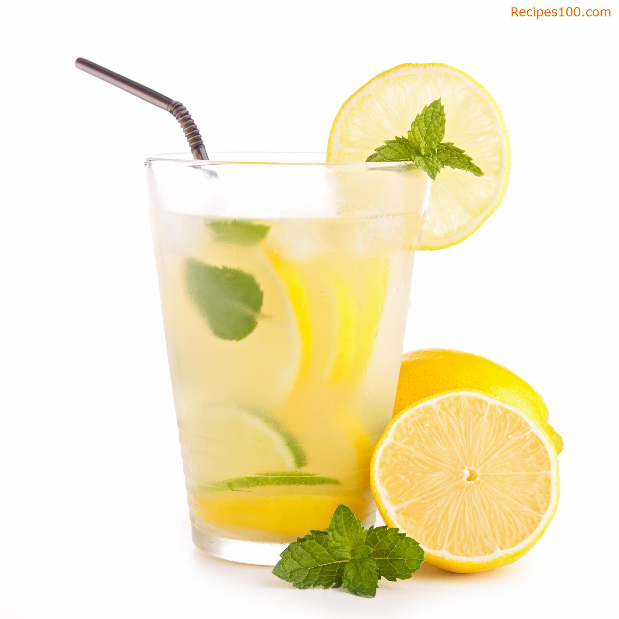 Refreshing mint lemonade