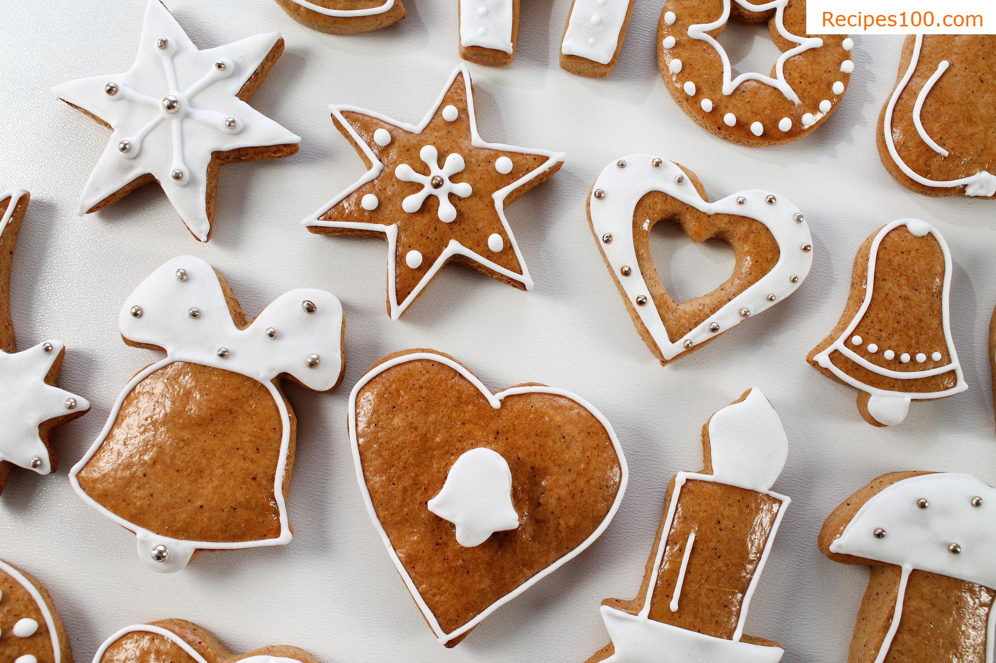 Soft Christmas Gingerbread Cookies