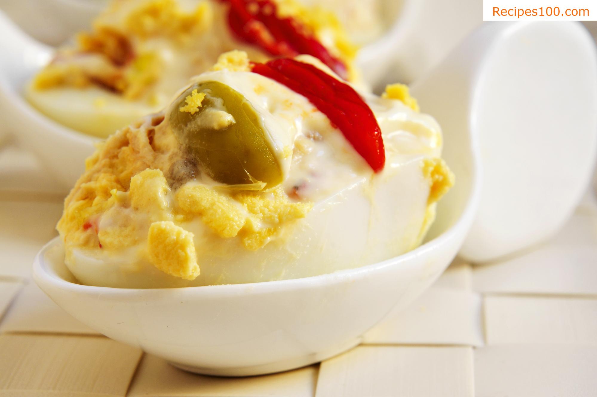 Stuffed eggs