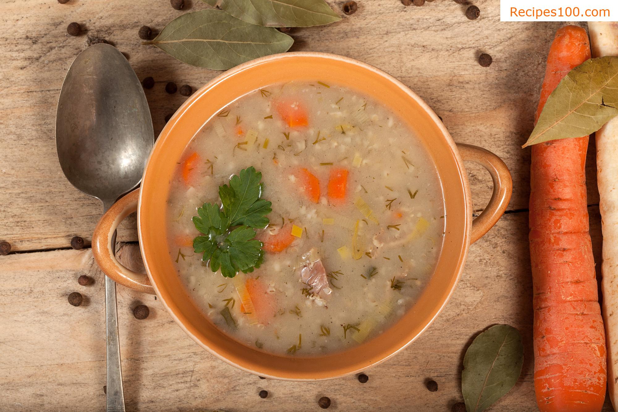 Vegetable soup with buckwheat