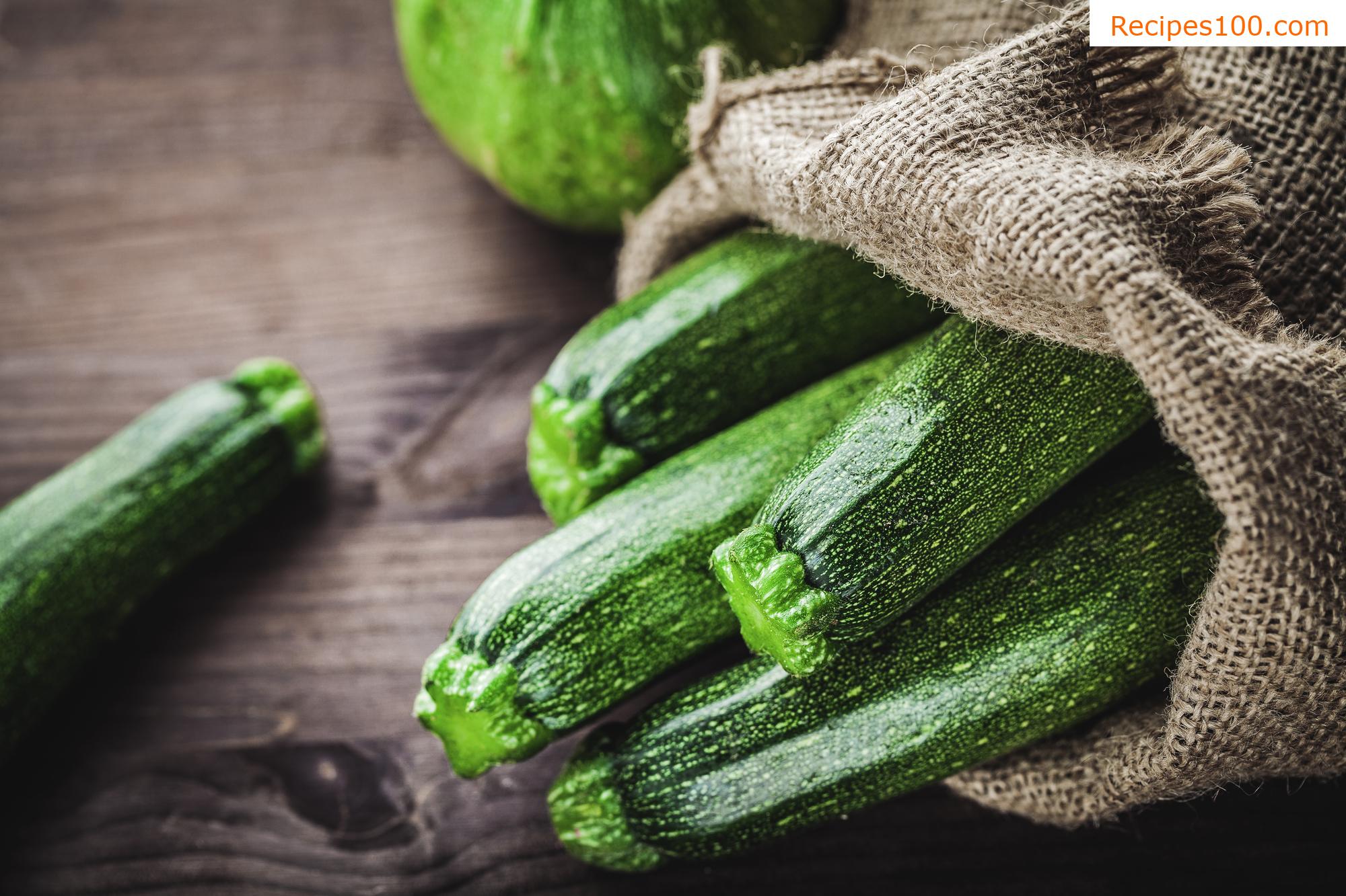 Zucchini cabbage stew