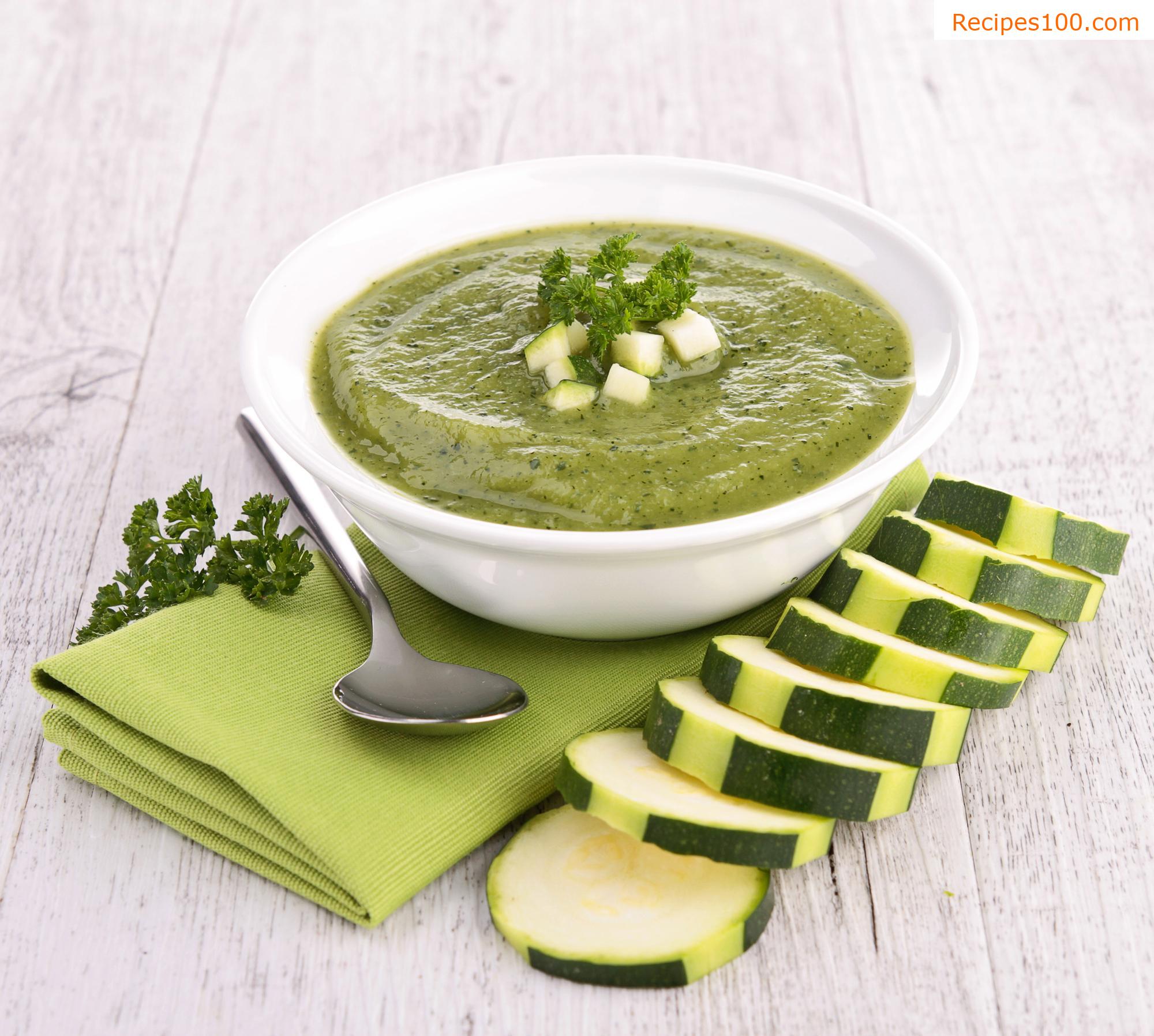 Zucchini soup with potatoes